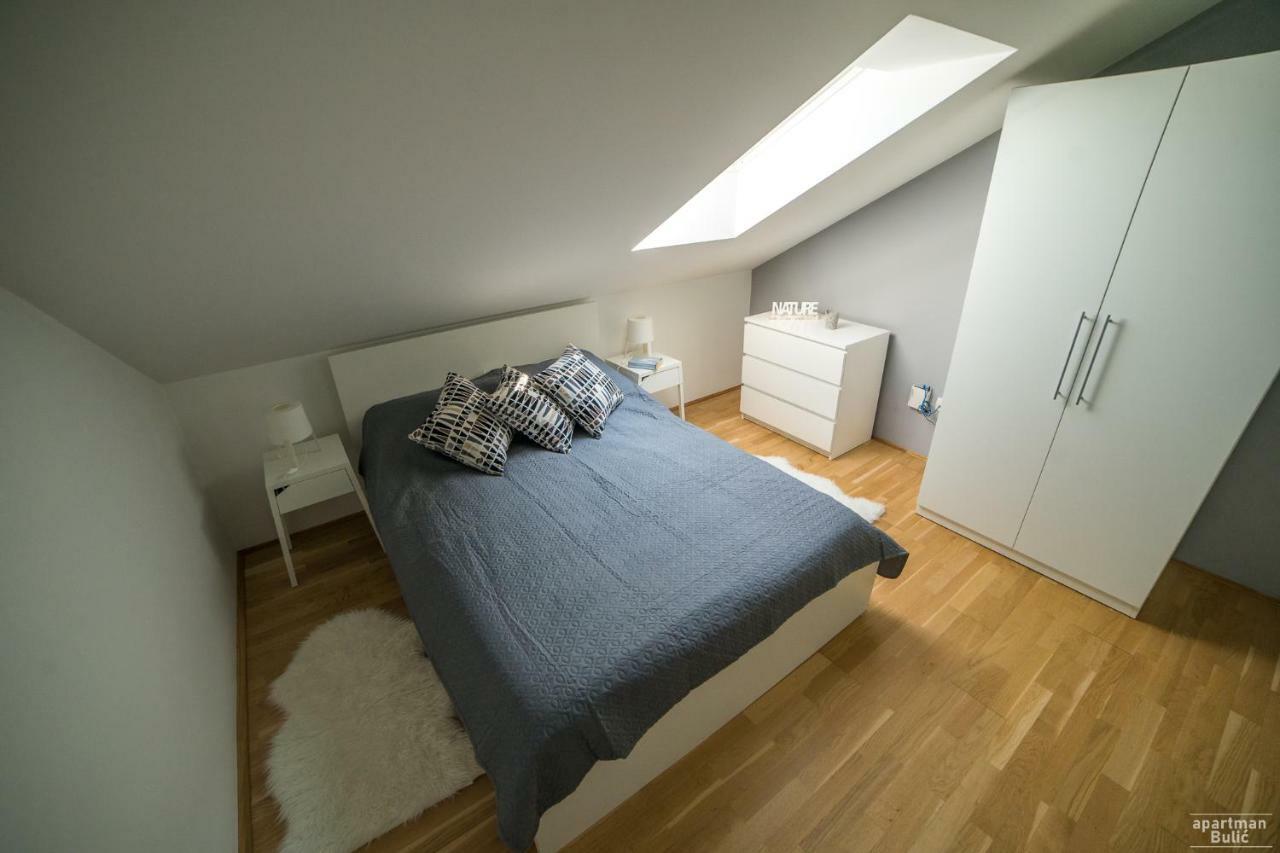 Apartman*** Apartment วาราชดีน ภายนอก รูปภาพ